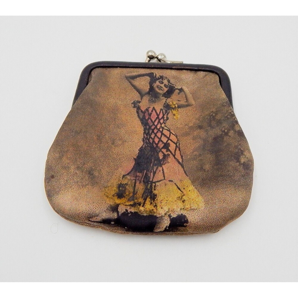 Cynthia Hart Los Angeles Change Coin Purse Kiss Snap Closure